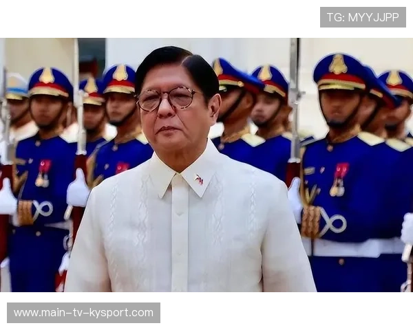 援乌远程武器提上日程？特朗普表态引热议，特朗普签署援助法案